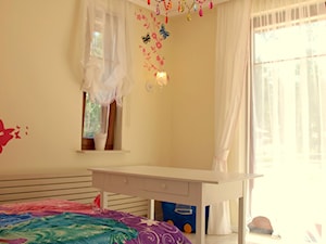 Dom 400m2 - Pokój dziecka, styl nowoczesny - zdjęcie od Comfort House