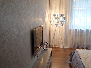Dom 400m2 - Średnia sypialnia, styl glamour - zdjęcie od Comfort House