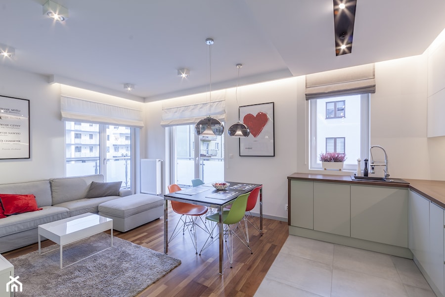 Mieszkanie Ząbki - Duża szara jadalnia w salonie, styl nowoczesny - zdjęcie od Comfort House