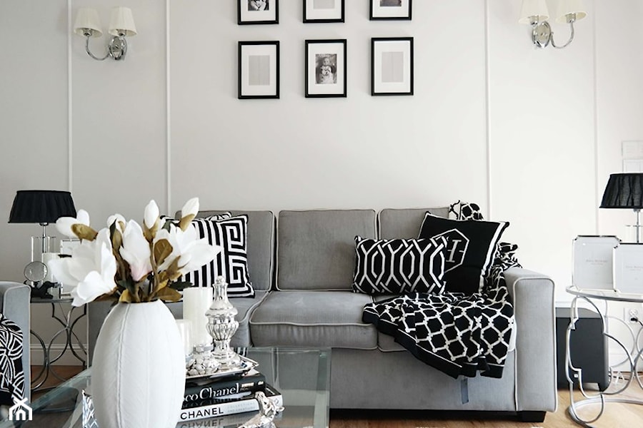 Dom w stylu New York i odcienie szarości :) - Średni biały salon, styl glamour - zdjęcie od NOVEL HOMEpracowniaarchitektury