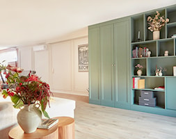 Projekt apartamentu w stylu klasycznym z elementami MID CENTURY - Biuro, styl tradycyjny - zdjęcie od NOVEL HOMEpracowniaarchitektury - Homebook