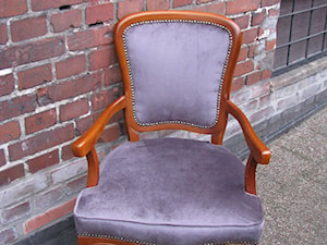 Krzesło tapicerowane - zdjęcie od Dekoracja Okna Serwis