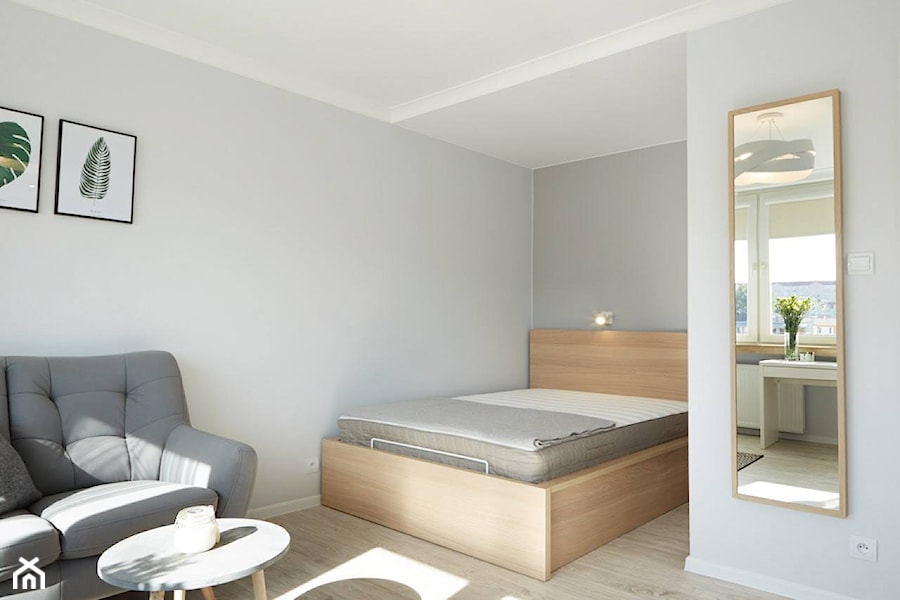 Mała średnia szara sypialnia, styl skandynawski - zdjęcie od Martyna Midel projekty wnętrz