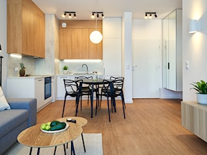 mieszkanie 42m2 - Mała średnia otwarta z salonem biała szara z zabudowaną lodówką kuchnia w kształcie litery l, styl nowoczesny - zdjęcie od Martyna Midel projekty wnętrz