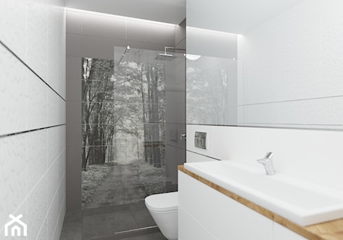 APARTAMENT SKY WHITE - Mała na poddaszu bez okna z lustrem łazienka, styl tradycyjny - zdjęcie od KBW Architektura & Design