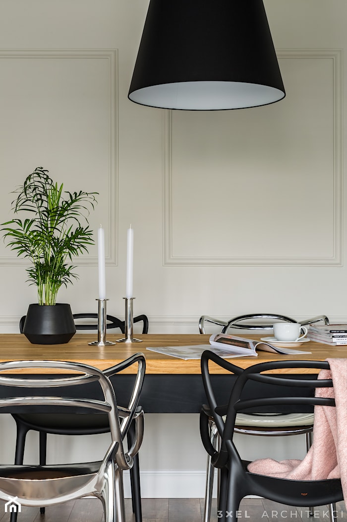 NOWOCZESNY GLAMOUR - Mała szara jadalnia jako osobne pomieszczenie, styl glamour - zdjęcie od 3XEL Architekci - Homebook