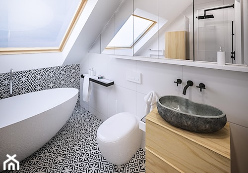 NA PUSTYNI BŁĘDOWSKIEJ - Średnia na poddaszu łazienka z oknem, styl skandynawski - zdjęcie od ARCHIWYTWÓRNIA Tomek Pytel
