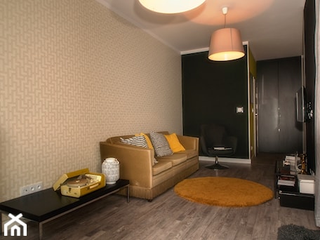 Aranżacje wnętrz - Salon: Apartament z charakterem - Mały czarny szary salon, styl vintage - http://martaczerkies.pl/. Przeglądaj, dodawaj i zapisuj najlepsze zdjęcia, pomysły i inspiracje designerskie. W bazie mamy już prawie milion fotografii!