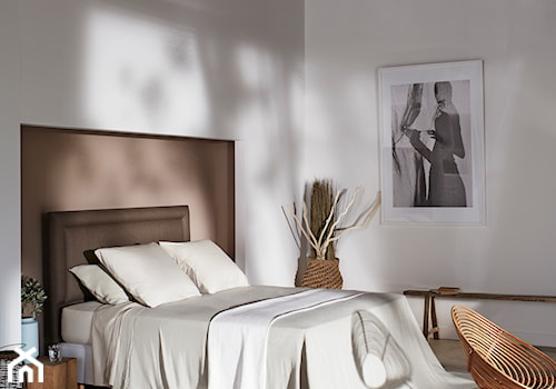 Inspiracje - Średnia biała sypialnia, styl rustykalny - zdjęcie od Vispring
