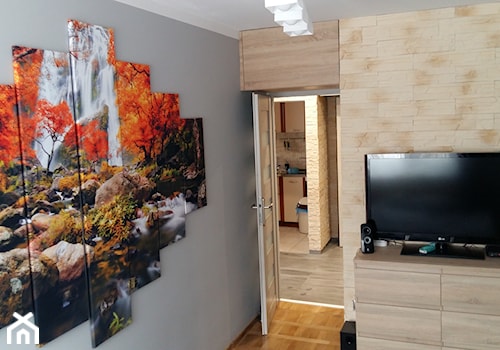 Generalny remont 50m mieszkania w bloku - Mała szara sypialnia, styl nowoczesny - zdjęcie od Kamil i Malwina