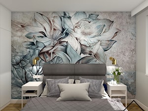 Sypialnia z tapetą w kwiaty - Średnia szara sypialnia, styl glamour - zdjęcie od KRU design