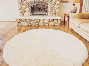 Okrągły dywan ze skór owczych - zdjęcie od Herd Store