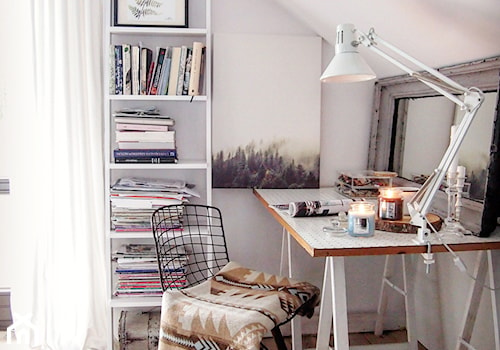Małe białe biuro - zdjęcie od Marideko przytulny dom