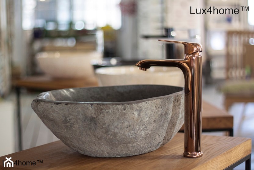 Umywalka z kamienia naturalnego polnego w łazience - zdjęcie od Lux4home™
