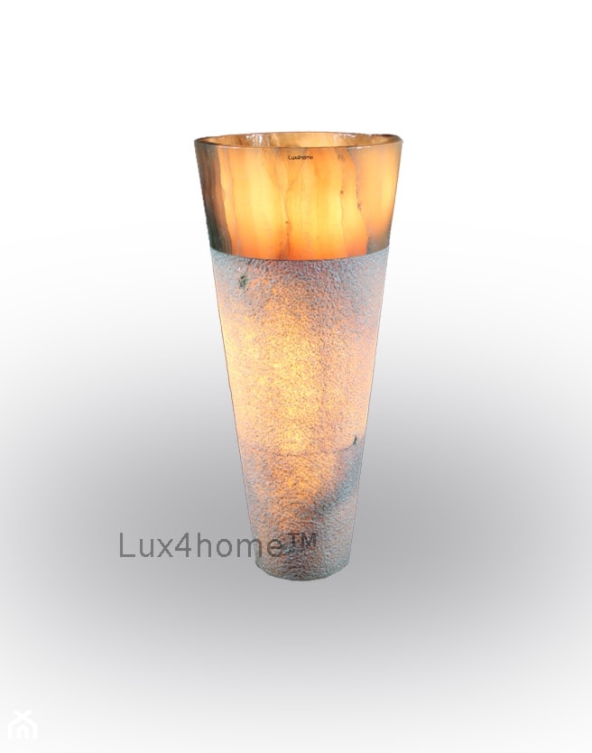 Podświetlana umywalka z onyksu - stojąca umywalka kamienna - zdjęcie od Lux4home™ - Homebook