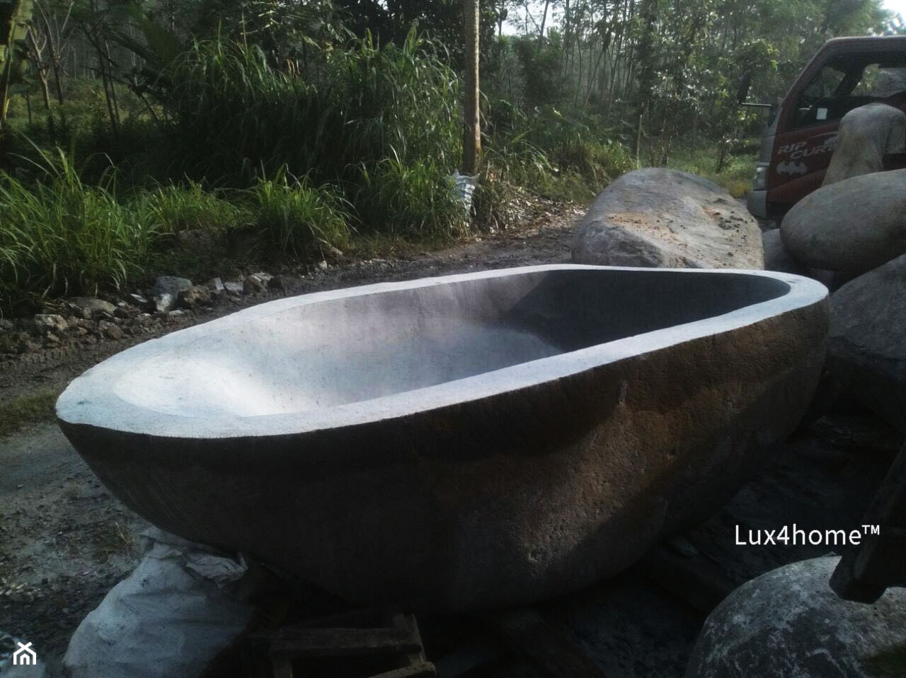 Wanna z kamienia naturalnego - producent - zdjęcie od Lux4home™ - Homebook