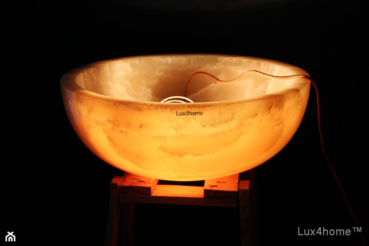 okrągłe umywalki nablatowe - Umywalka z onyksu (1) - zdjęcie od Lux4home™ - Homebook
