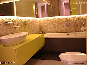 Mozaika z otoczaków w łazience na ściany - zdjęcie od Lux4home™