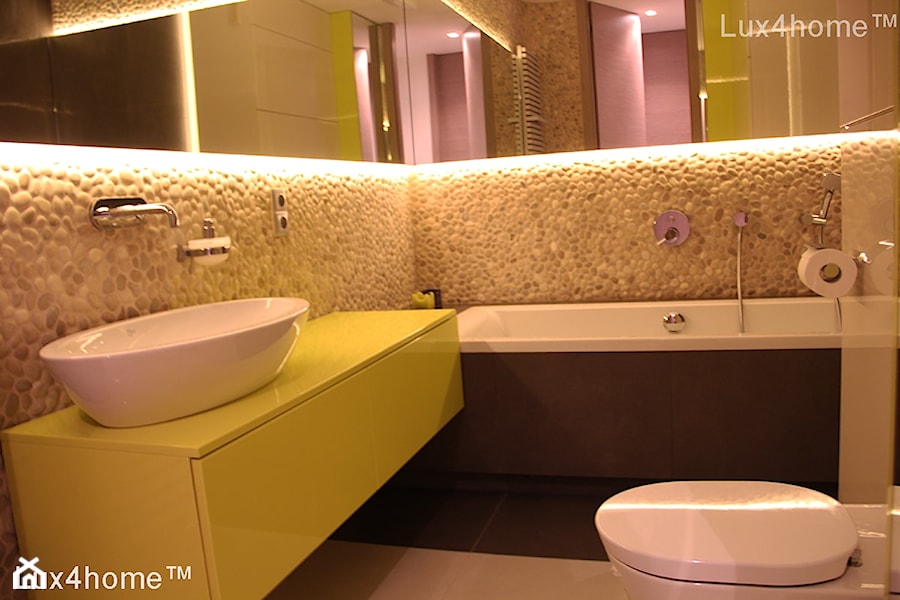 Mozaika z otoczaków w łazience na ściany - zdjęcie od Lux4home™