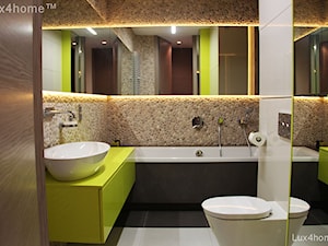 Sciana z otoczaków w łazience - zdjęcie od Lux4home™