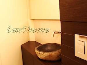 Umywalka z kamienia naturalnego polnego w łazience - zdjęcie od Lux4home™