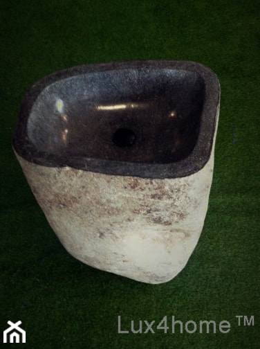 Umywalki z otoczaka - kamienna umywalka stojąca - zdjęcie od Lux4home™ - Homebook