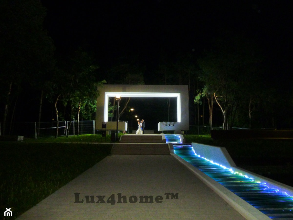 Zielone otoczaki na siatce - mozaika kamienna z otoczaków Lux4home™. - zdjęcie od Lux4home™ - Homebook