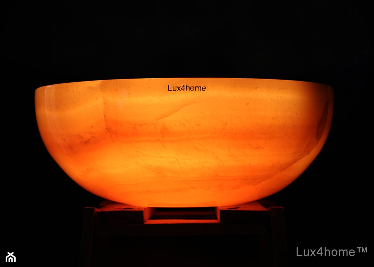 podświetlana umywalka z onyksu - podświetlane umywalki - zdjęcie od Lux4home™ - Homebook