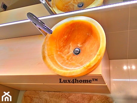 Aranżacje wnętrz - Łazienka: Umywalka z onyksu - Umywalki z onyksu Lux4home™ - Lux4home™. Przeglądaj, dodawaj i zapisuj najlepsze zdjęcia, pomysły i inspiracje designerskie. W bazie mamy już prawie milion fotografii!