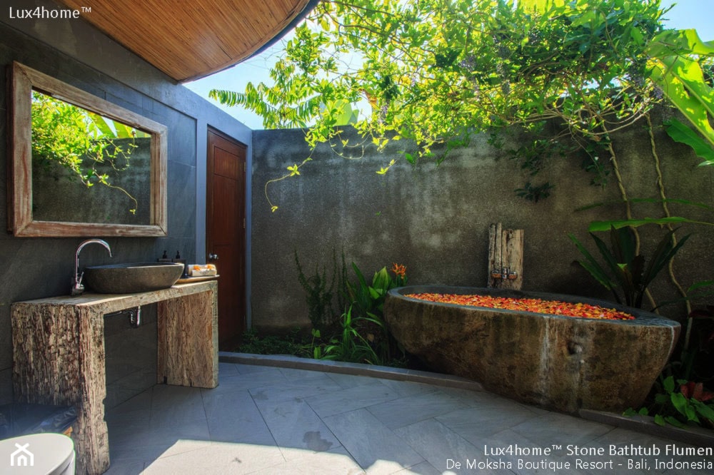 Kamienna wanna w hotelu / SPA - wanny z kamienia naturalnego od Lux4home™ - zdjęcie od Lux4home™ - Homebook