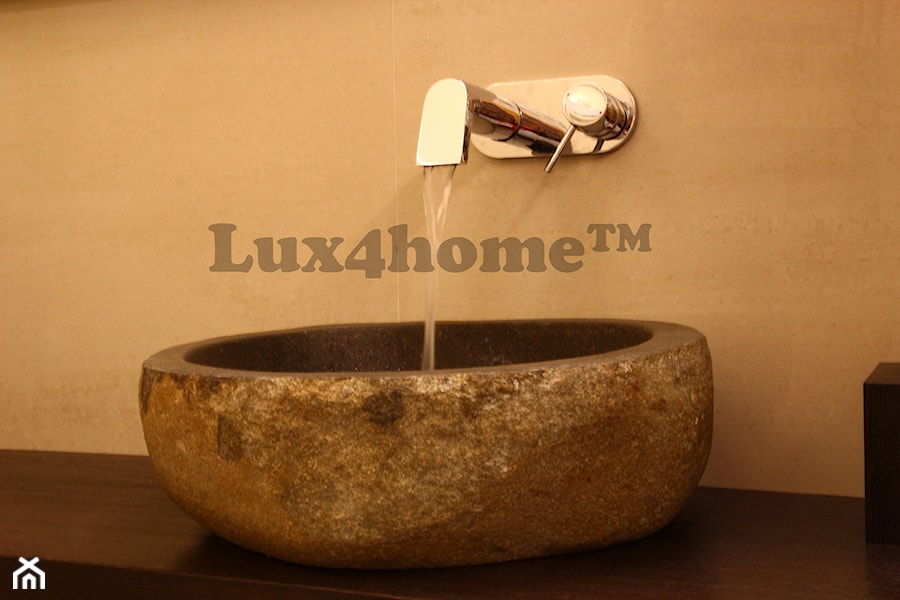 Umywalka z kamienia naturalnego polnego w łazience - zdjęcie od Lux4home™