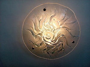 Lampa widoczna od dołu - zdjęcie od W.Glass Studio