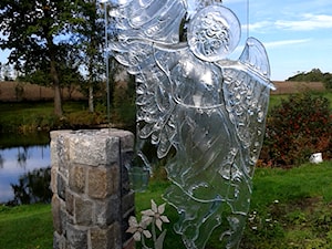 Szklana rzeźba ogrodowa - zdjęcie od W.Glass Studio
