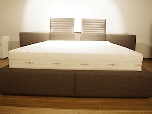 Łóżko Naomi - Sypialnia, styl tradycyjny - zdjęcie od TC MEBLE