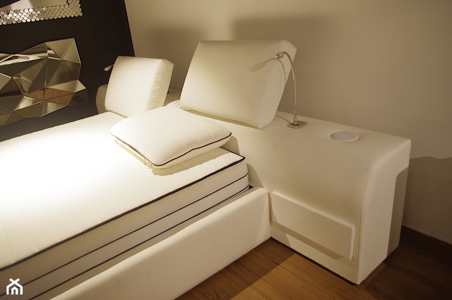 Łóżko Onex - Sypialnia, styl tradycyjny - zdjęcie od TC MEBLE