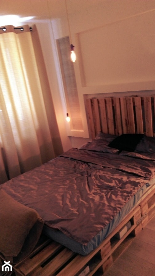 Łóżko - zdjęcie od Wojtek.cichy