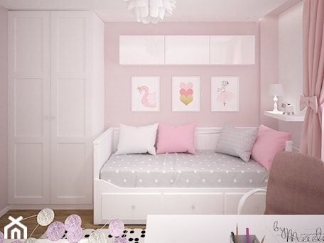 Aranżacje wnętrz - Pokój dziecka: Różowy pokój - byMadeline Projektowanie Wnętrz. Przeglądaj, dodawaj i zapisuj najlepsze zdjęcia, pomysły i inspiracje designerskie. W bazie mamy już prawie milion fotografii!