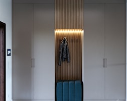 Dom w Grabinie - Hol / przedpokój, styl minimalistyczny - zdjęcie od Szkic Design - Projektowanie wnętrz - Homebook