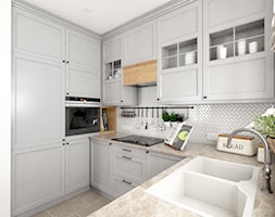Kamienny Dom - Mała biała z zabudowaną lodówką z podblatowym zlewozmywakiem kuchnia w kształcie lit ... - zdjęcie od Beata Szczudrawa projektowanie wnętrz - Homebook
