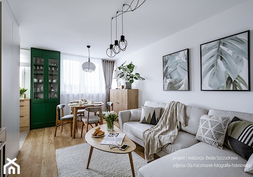Mieszkanie w bloku dla kobiety - Średni biały salon z jadalnią, styl nowoczesny - zdjęcie od Beata Szczudrawa projektowanie wnętrz