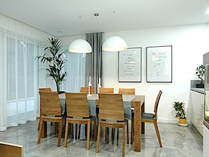 Dom w Lubaniu - Średnia szara jadalnia jako osobne pomieszczenie, styl nowoczesny - zdjęcie od Beata Szczudrawa projektowanie wnętrz