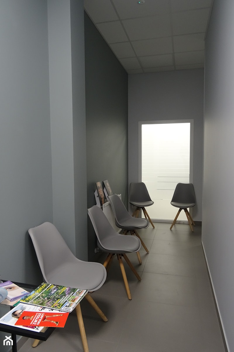 Salon optyczny przy gabinetach okulistycznych - wiosna 2019 - Wnętrza publiczne, styl nowoczesny - zdjęcie od AQ Design