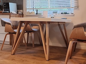 strefa jadalni w salonie z kuchnią - realizacja - zdjęcie od AQ Design