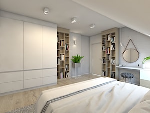 (Dom w okolicy Lublińca) Dom jednorodzinny 7 - Średnia biała sypialnia na poddaszu, styl skandynawski - zdjęcie od BAGUA Pracownia Architektury Wnętrz