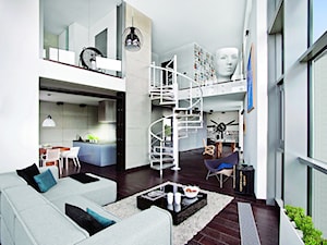 LOFT / Mieszkanie pokazowe Qbik Woronicza - Duży biały salon z kuchnią z jadalnią, styl industrialny - zdjęcie od Justyna Smolec architektura&design