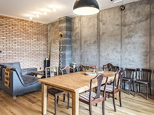 Mieszkanie Warszawa - Mały salon z jadalnią, styl industrialny - zdjęcie od Fotelstudio-Krzysiek Kulesza