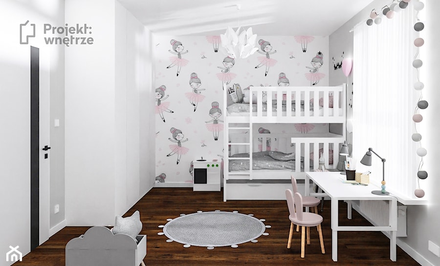 Pokój dla rodzeństwa pokój dla dziewczynki łóżko piętrowe styl skandynawski mały pokój dziecka strefa zabaw motyw baletnica tapeta strefa spania nauki z biurkiem różowa PROJEKT: WNĘTRZE projektwnetrze - zdjęcie od PROJEKT: WNĘTRZE