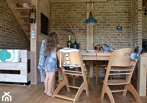 Dom - Mały salon z jadalnią, styl nowoczesny - zdjęcie od Julia Rozumek