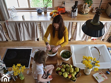 Aranżacje wnętrz - Kuchnia: Dom - Kuchnia, styl nowoczesny - Julia Rozumek. Przeglądaj, dodawaj i zapisuj najlepsze zdjęcia, pomysły i inspiracje designerskie. W bazie mamy już prawie milion fotografii!