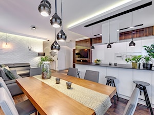 kla01 - Średni biały salon z kuchnią z jadalnią, styl nowoczesny - zdjęcie od kla